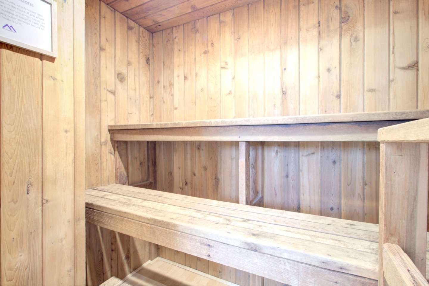 Blue Mountain Chalet