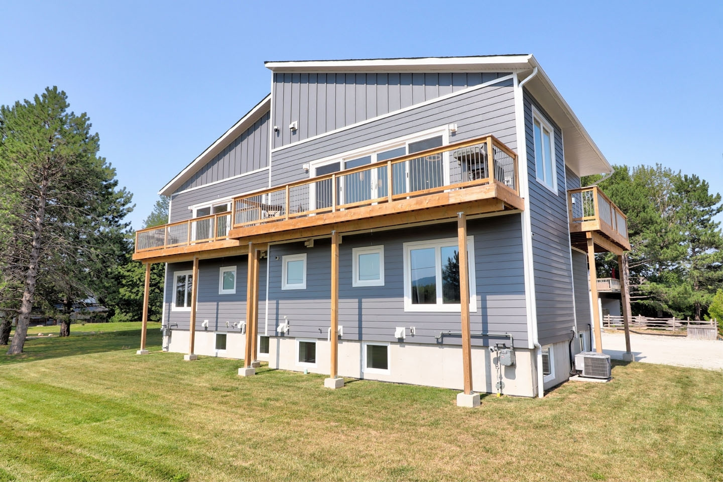 Blue Mountain Chalet