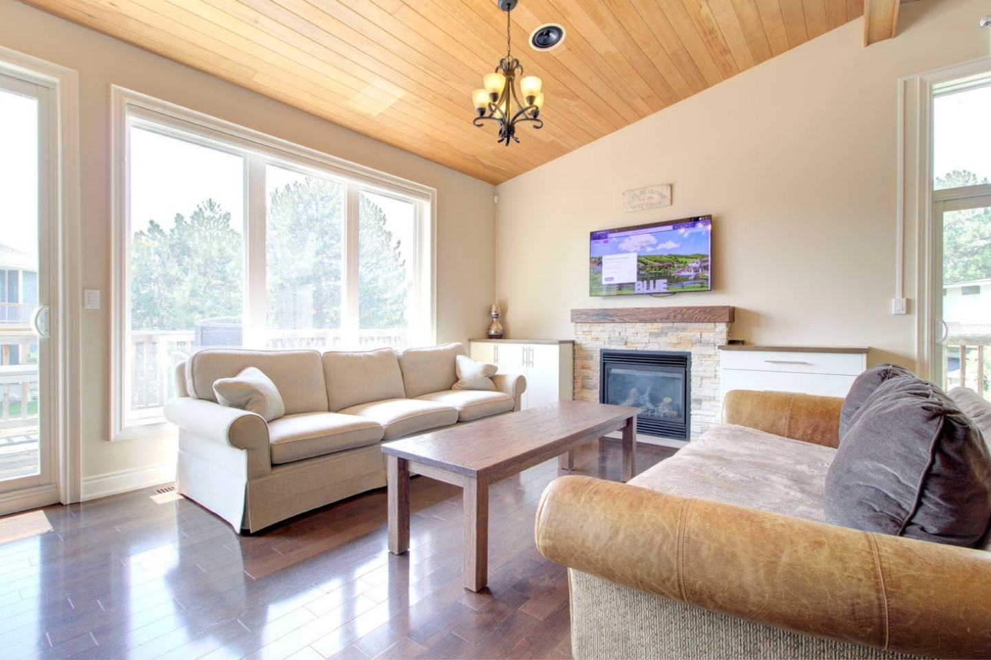 Blue Mountain Chalet