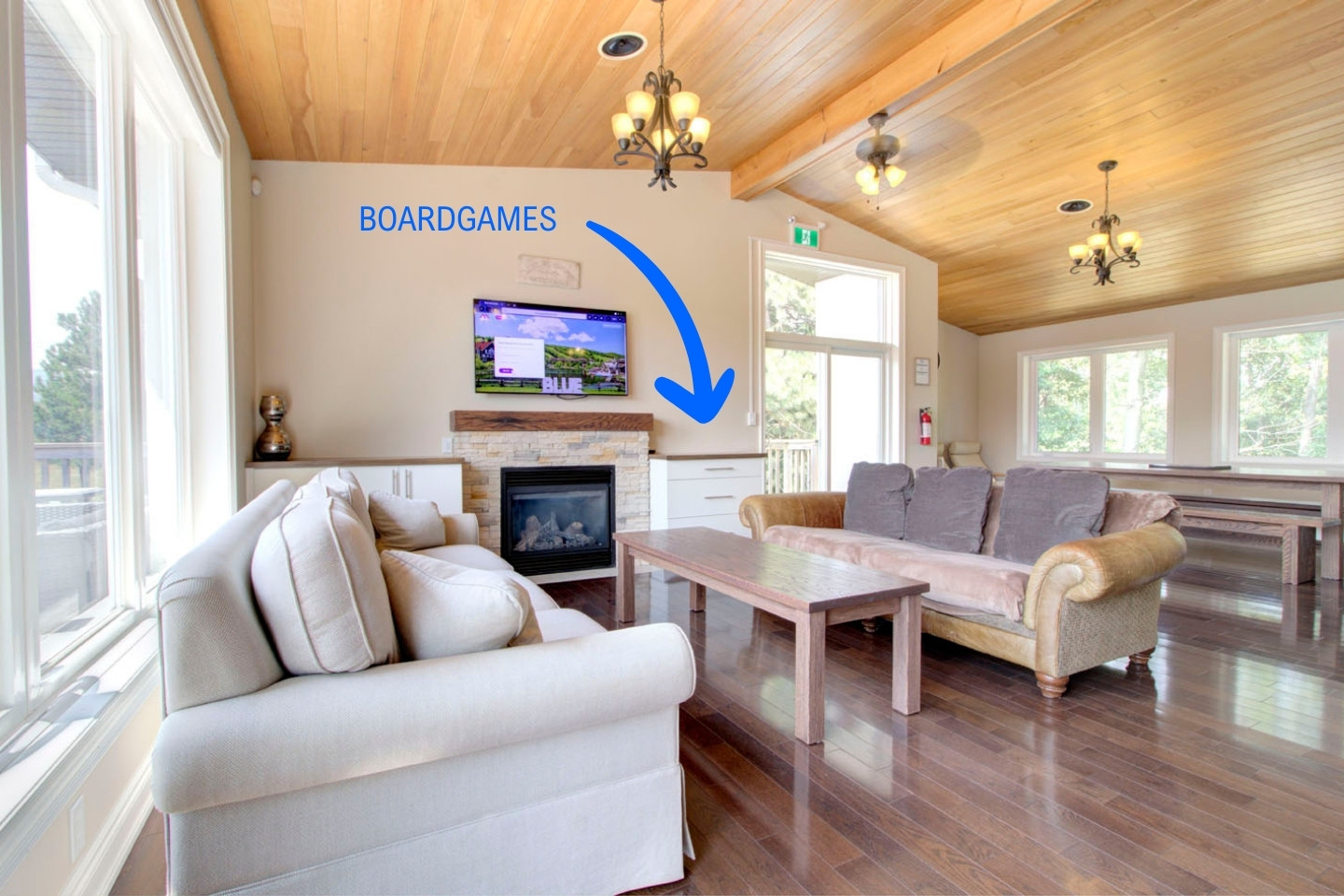 Blue Mountain Chalet